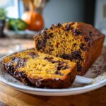 chocolate chip pumpkin bread - Tasty